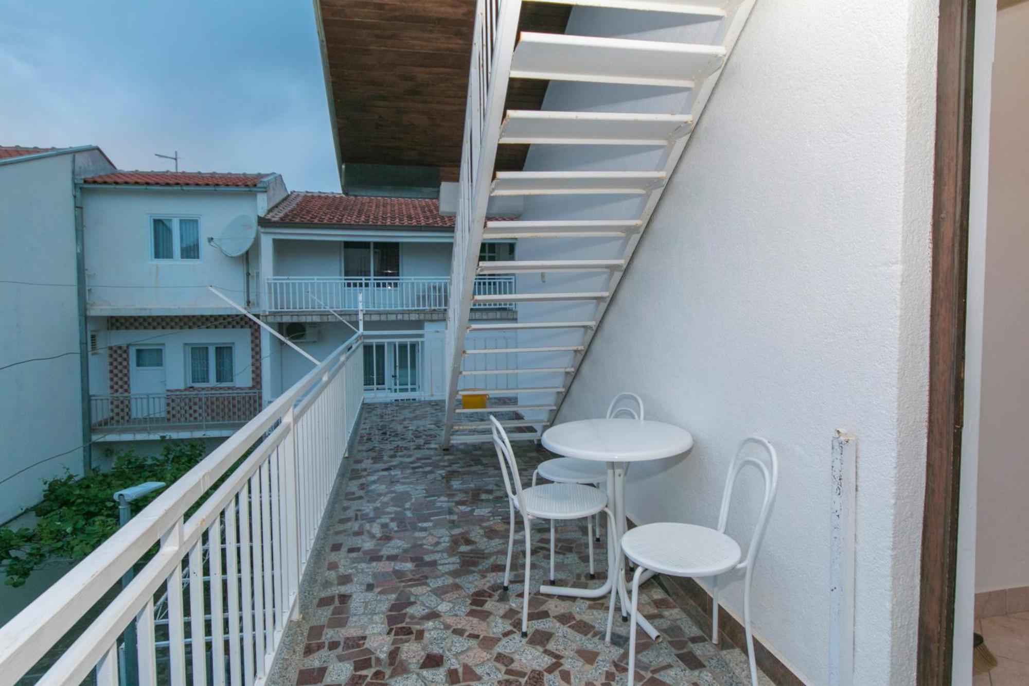 Apartments By The Sea Podaca, Makarska - 4734 Exterior photo