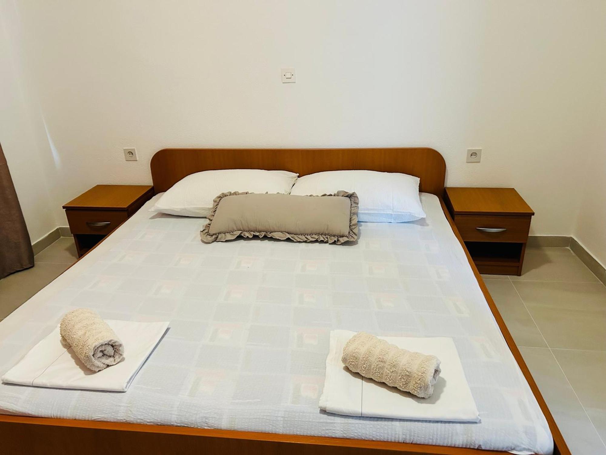 Apartments By The Sea Podaca, Makarska - 4734 Exterior photo